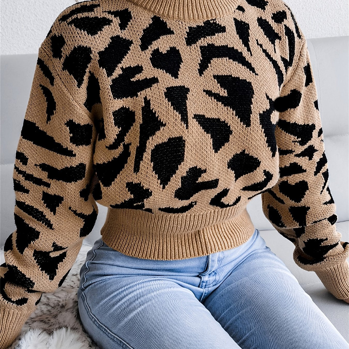 Leopard Print Crop Sweater, Casual Crew Neck Long Sleeve Sweater, Casual Tops For Fall & Winter, Women's Clothing