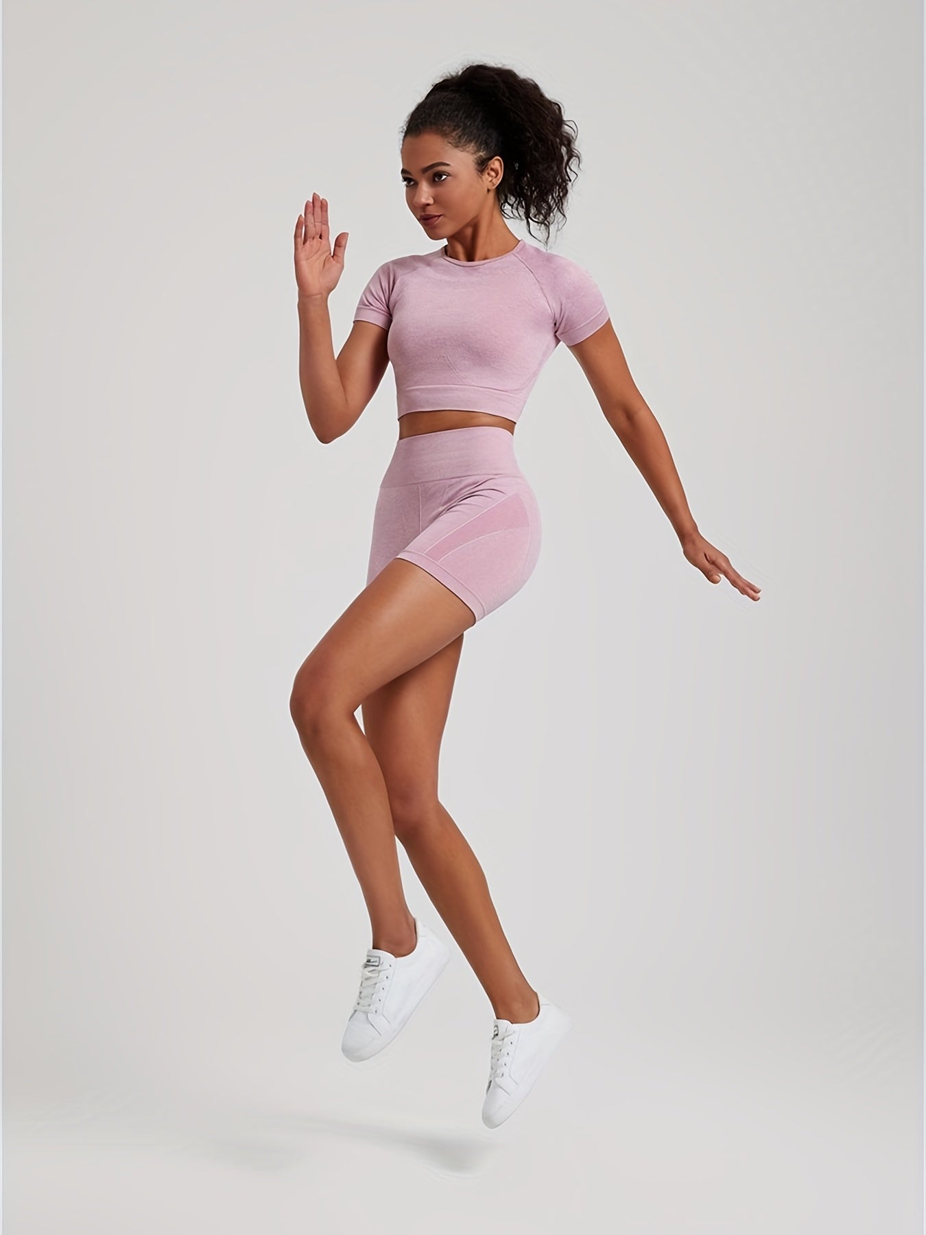 Casual Sports Suit Women's New Moisture-absorbing Sweat-wicking Quick-drying Jacquard Short-sleeved Yoga Pants Fitness Two-piece Gym Training Thin Section Spring, Summer And Autumn Comfortable Skin-friendly Non-tight Leggings