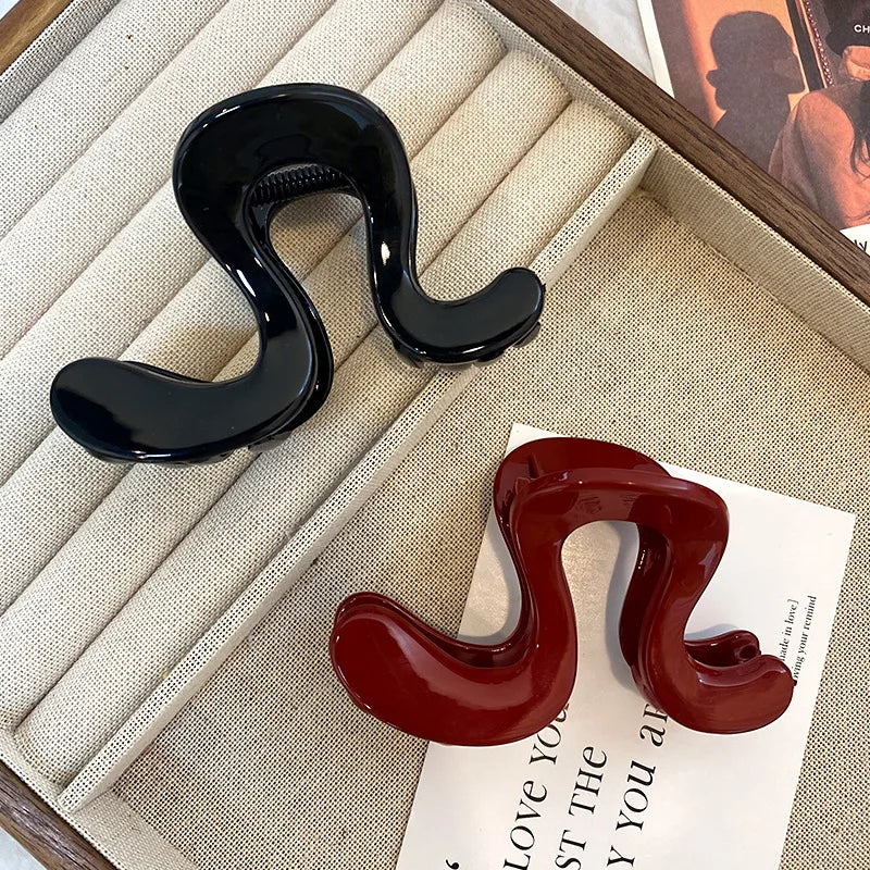 Simple Irregular Hair Catch Clip Shark Clip Women's Premium 2025 New Hairpin Back Head Hair Accessories Hairpin Elegant