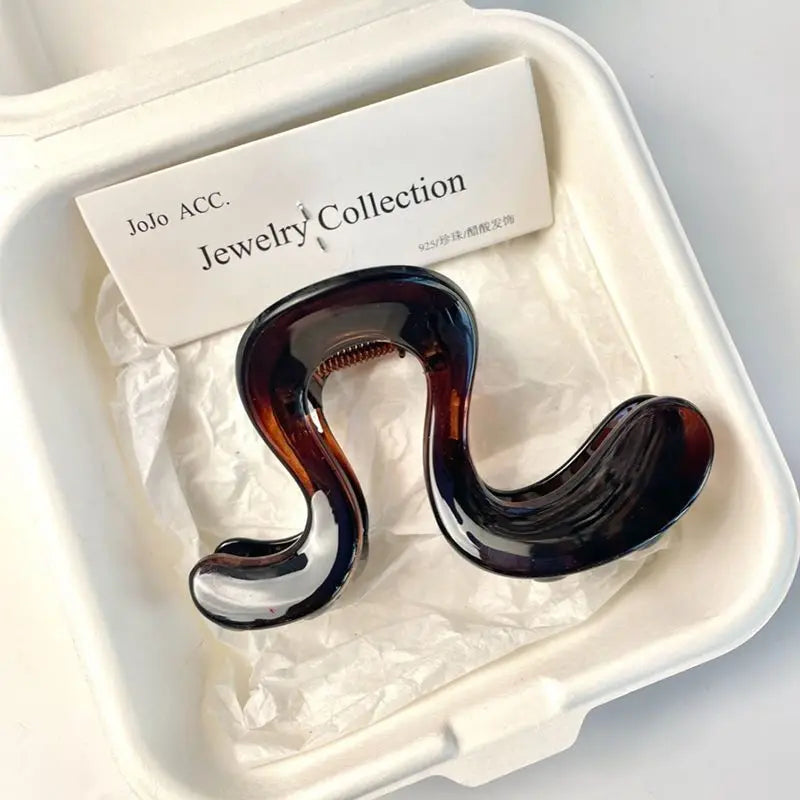 Simple Irregular Hair Catch Clip Shark Clip Women's Premium 2025 New Hairpin Back Head Hair Accessories Hairpin Elegant