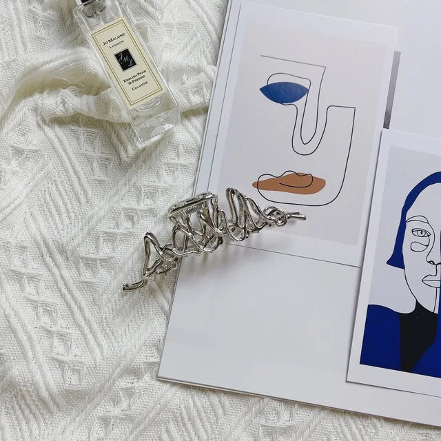 Large Metal Hair Claw Clip Irregular Hairpins Punk Style Hair Claws Barrettes Women Vintage Jaw Clips Hair Accessories